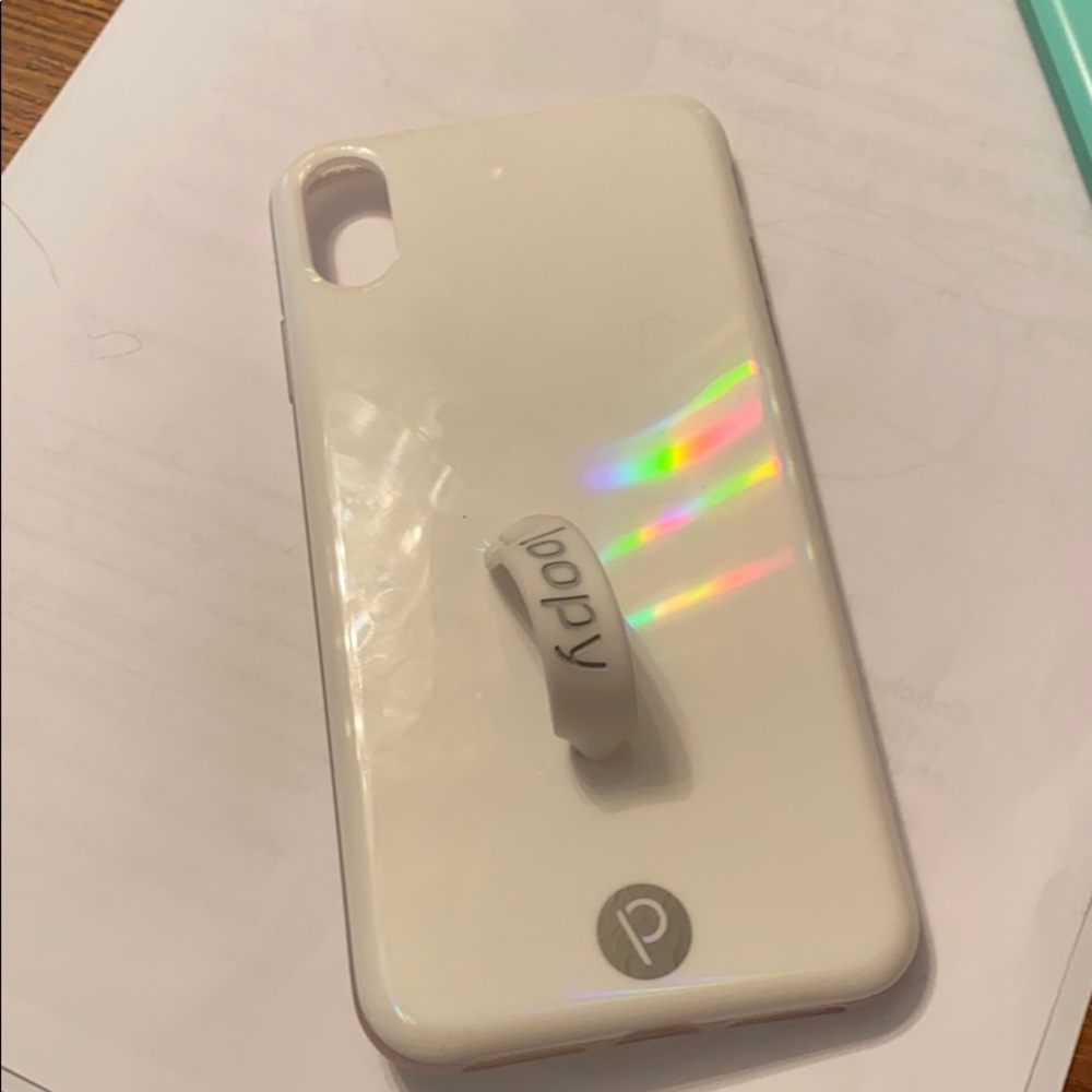 iPhone 19 max iridescent loopy